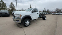 SPECIAL OFFER! This 2024 RAM 5500 REG CAB CHASSIS has the following options Cloth 40/20/40 Prem Benc... (image 6)