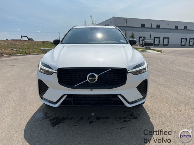 2024 Volvo XC60 B5 AWD Plus Dark Theme in Cars & Trucks in Edmonton