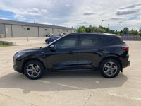 Engine: Turbo Gas 4cyl 2.0L L/100Km City: 10.2 L/100Km Hwy: 7.6 Safety Equipment ABS And Driveline T... (image 9)