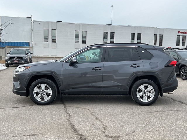  2021 Toyota RAV4 XLE AWD - Sunroof - Rear Camera - Heated Seats in Cars & Trucks in Mississauga / Peel Region - Image 2