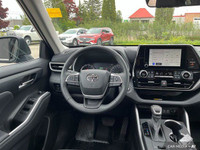Recent Arrival! Looking for a reliable 3 row SUV? Then check out this 2023 Toyota Highlander XLE fin... (image 9)