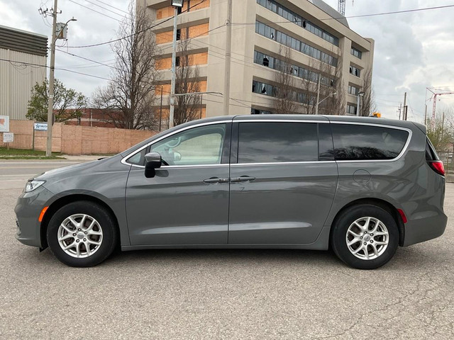 2023 Chrysler Pacifica Touring-L - LTHR! 7 PASS! BACK-UP CAM! BS in Cars & Trucks in Kitchener / Waterloo - Image 4