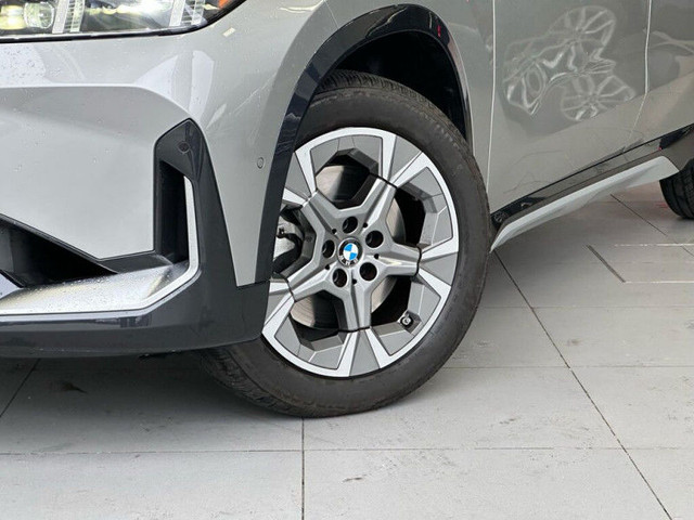 2024 BMW X1 xDrive28i in Cars & Trucks in Vancouver - Image 2