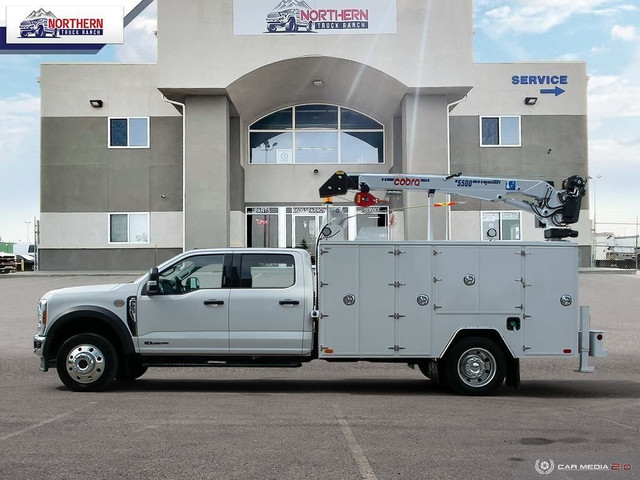 2023 Ford F-550 Chassis XLT 2023 Ford F-550 XLT 4WD CREW CAB... in Cars & Trucks in Edmonton - Image 3