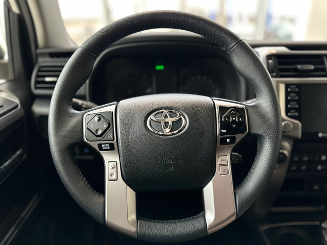 2022 Toyota 4Runner SR5 4X4 | TOIT | CUIR | 8 PNEUS | PPF | +++  in Cars & Trucks in Laval / North Shore - Image 4