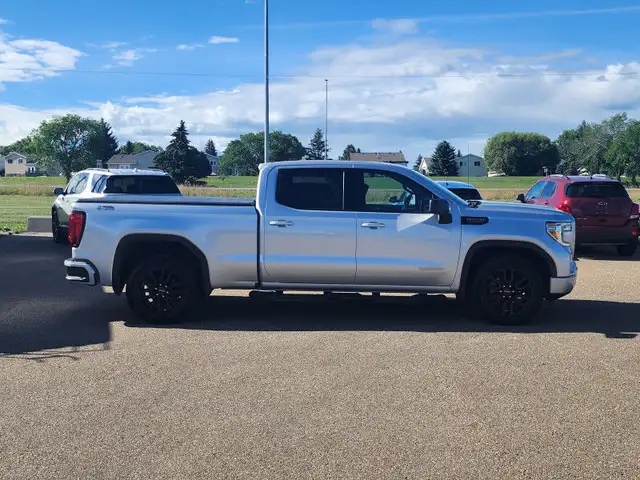 2021 GMC Sierra 1500 Elevation 6'6 FOOT BOX | 5.3L V8 in Cars & Trucks in St. Albert - Image 18