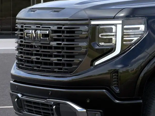 2025 GMC Sierra 1500 Crew Cab Denali Ultimate in Cars & Trucks in Edmonton - Image 14