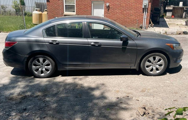 2010 Honda Accord EX-L in Cars & Trucks in Markham / York Region - Image 4