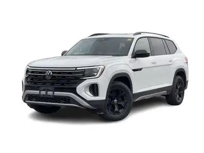 2024 Volkswagen Atlas 2.0T Peak Edition SE White **APPLE CAR PLAY**, **SUNROOF**, Navigation System,...