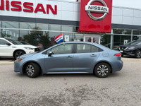 Experience impressive efficiency and advanced technology with the 2022 Toyota Corolla Hybrid LE. Pow... (image 1)