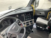 2021 FREIGHTLINER T12664ST;Heavy Duty Trucks - Conventional Truck w/ Sleeper Penske Location 105 SAL... (image 9)
