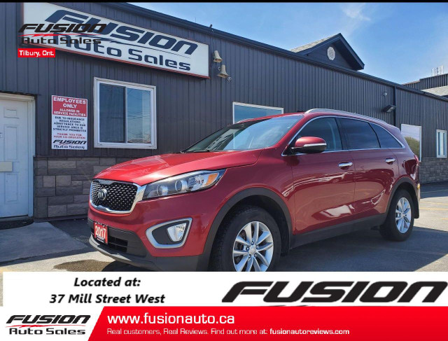  2017 Kia Sorento LX-2.4L-NO HST TO A MAX OF $2000 LTD TIME ONLY in Cars & Trucks in Leamington