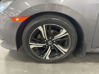 All Services Completed, Low cost of ownership, 2k2r Leather, 17''' Aluminum Alloy Wheels, ABS brakes... (image 9)