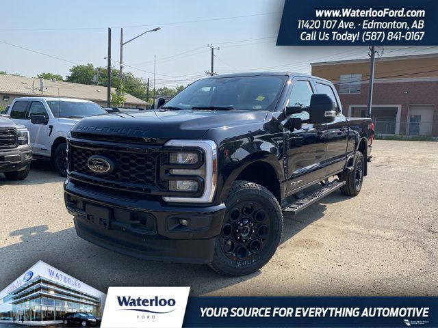2025 Ford Super Duty F-350 SRW Lariat | Crew Cab 160 in Cars & Trucks in Edmonton