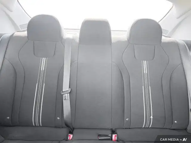 2022 Hyundai Elantra Preferred dans Autos et camions dans Région de Mississauga/Peel - Image 14