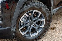 // ACCIDENT FREE!! // // SINGLE OWNER! // * GM CERTIFIED * - Safety and Tech Package - HD surround v... (image 5)