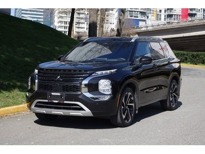 2022 Mitsubishi Outlander in Cars & Trucks in Vancouver