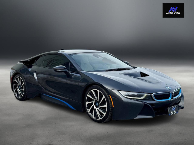 2015 BMW i8 **357 HP / 420 LB-FT** in Cars & Trucks in Hamilton - Image 3