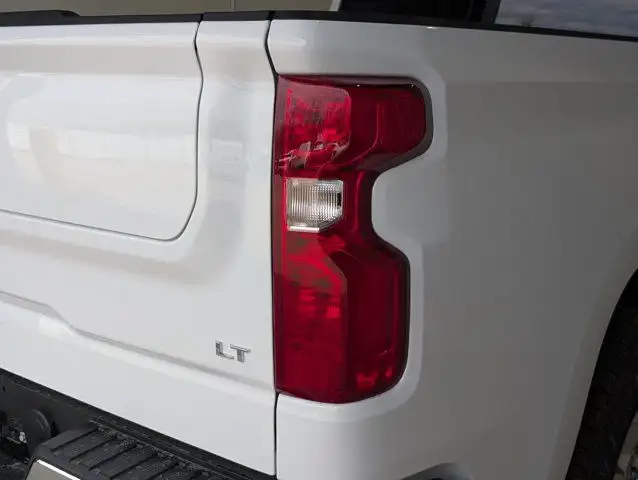 2025 Chevrolet Silverado 1500 LT- Trailering Pkg - Protection dans Autos et camions dans Barrie - Image 12