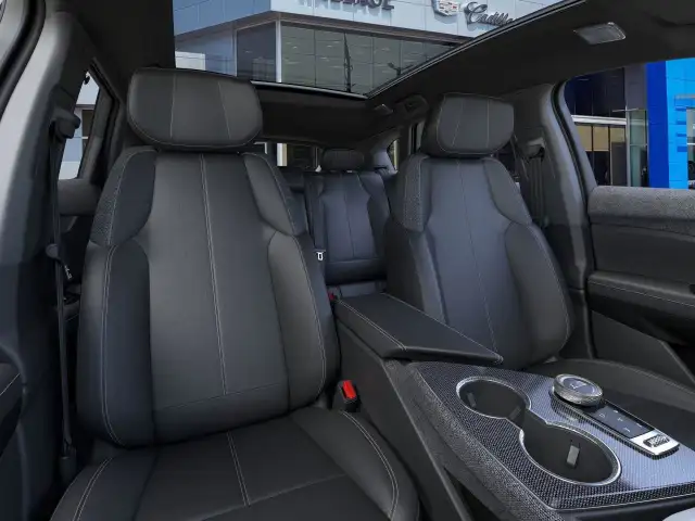 2025 Cadillac OPTIQ Sport in Cars & Trucks in Oakville / Halton Region - Image 20