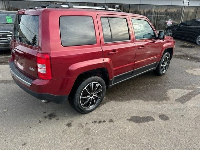 2016 Jeep Patriot in Cars & Trucks in Edmonton - Image 3