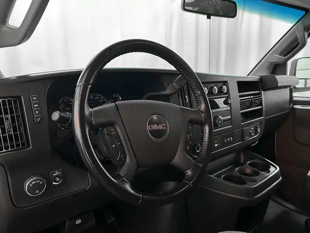 2023 GMC Savana Cargo Van 2500 BOITE COURTE - MAGS - CLIMATISATI in Cars & Trucks in Québec City - Image 13