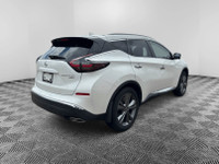 V6, ALL WHEEL DRIVE, LEATHER, HEATED AND COOLED FRONT SEATS, REMOTE START, PANORAMIC SUNROOF, NAVIGA... (image 4)