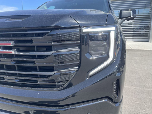 2025 GMC Sierra 1500 Elevation in Cars & Trucks in Calgary - Image 3