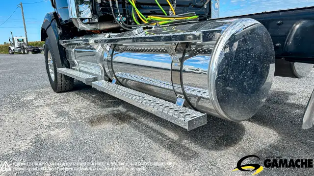 2025 WESTERN STAR 49X DAY CAB in Heavy Trucks in Chilliwack - Image 16