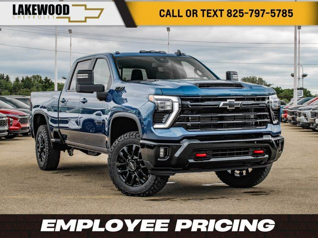 2025 Chevrolet Silverado 2500HD LT in Cars & Trucks in Edmonton
