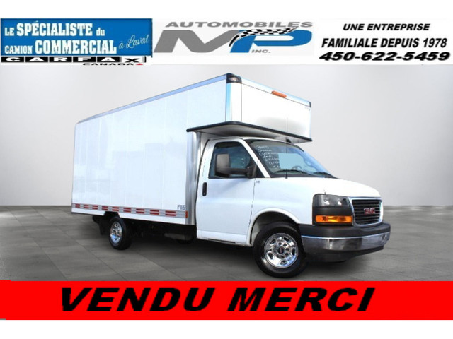2023 GMC Savana CUBE 14 PIEDS + DECK 6.6 LITRES 1214 KM ROUE SIM in Cars & Trucks in Laval / North Shore