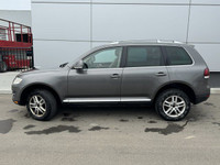 SUN/MOONROOF, HEATED FRONT SEATS, TRACTION CONTROL, CRUISE CONTROL, SATELLITE RADIO Looking for a ri... (image 1)