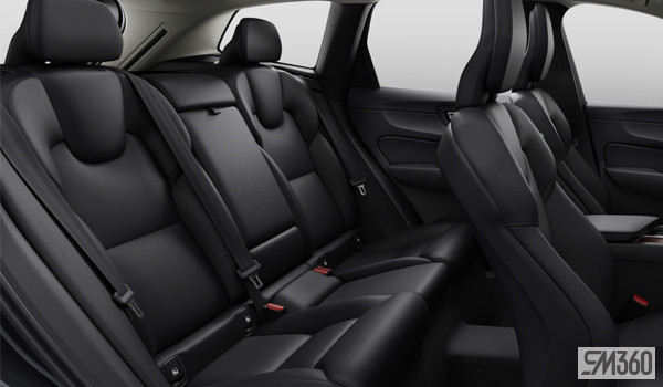 2025 Volvo XC60 B5 AWD Plus Dark Theme in Cars & Trucks in Edmonton - Image 2