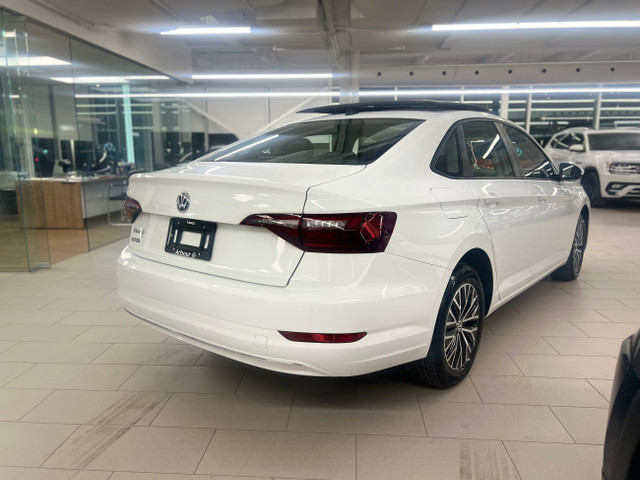2020 Volkswagen Jetta Highline cuir - toit pano - mags in Cars & Trucks in Laval / North Shore - Image 3