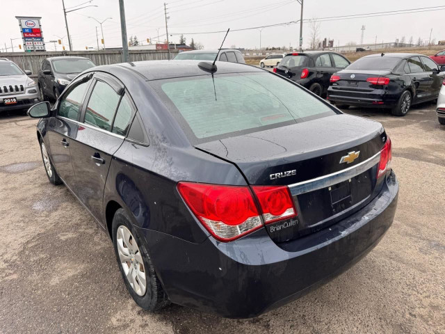 2016 Chevrolet Cruze CERTIFED. ONLY 141KMS, 4 CYL, BACKUP CAMERA in Cars & Trucks in London - Image 3