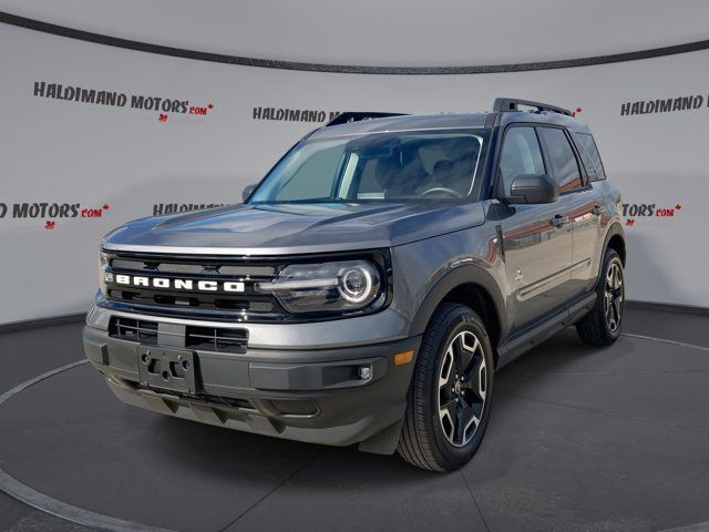 2023 Ford Bronco Sport Outer Banks in Cars & Trucks in Hamilton