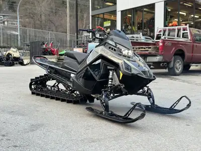 2024 Polaris 850 RMK KHAOS SLASH 165 - Gloss Black / Shadow Gray | ALL IN PRICING INCLUDES | FREIGHT...