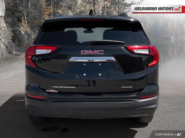2023 GMC Terrain SLE in Cars & Trucks in Hamilton - Image 4