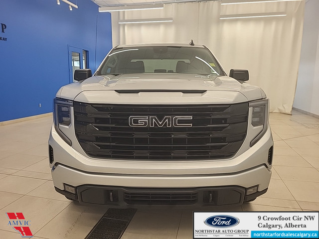 2022 GMC Sierra 1500 Elevation ELEVATION - BLACK PKG. - 2.7L TUR in Cars & Trucks in Calgary - Image 2