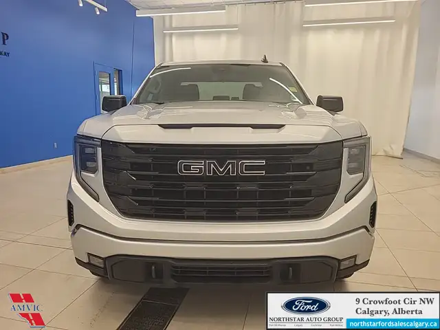 2022 GMC Sierra 1500 Elevation ELEVATION - BLACK PKG. - 2.7L TUR in Cars & Trucks in Calgary - Image 3