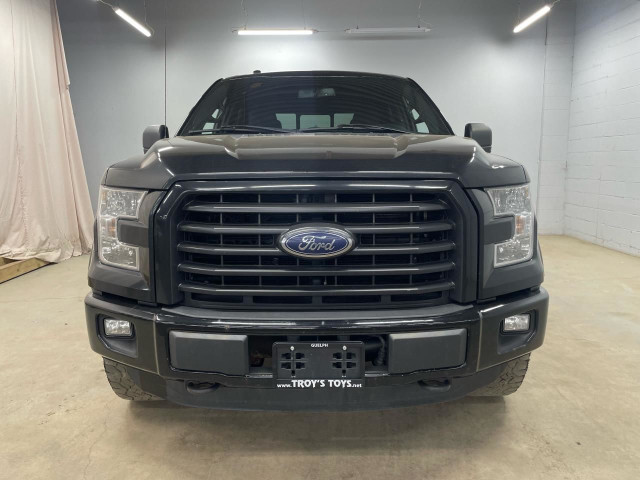 2016 Ford F-150 XLT in Cars & Trucks in Guelph