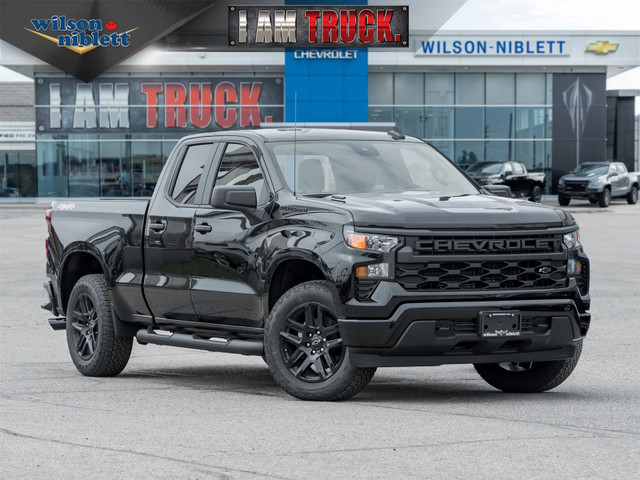 2025 Chevrolet Silverado 1500 Custom- * Dealer Demo* Black Assis in Cars & Trucks in Markham / York Region