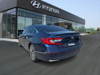The 2018 Honda Accord Hybrid Touring is a midsize sedan that seamlessly blends efficiency, performan... (image 6)