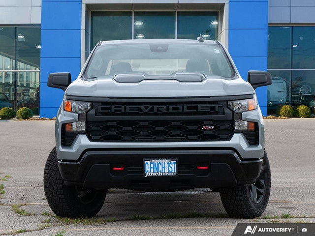 2026 Chevrolet Silverado 1500 Custom Trail Boss in Cars & Trucks in London - Image 2