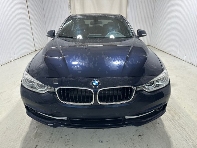 2017 BMW 3 Series 330i xDrive AWD Cuir Toit Ouvrant Mags *Bas ki in Cars & Trucks in Shawinigan - Image 3