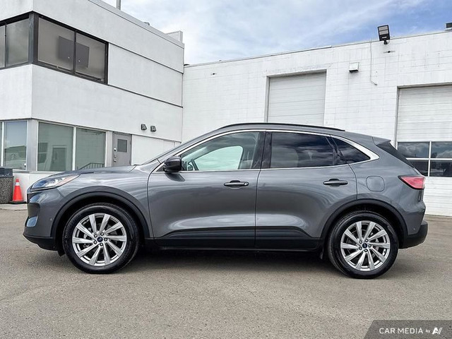 2022 Ford Escape Titanium Hybrid AWD in Cars & Trucks in Edmonton - Image 3