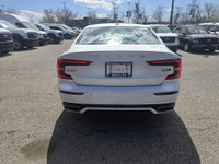 2022 VOLVO S60 MOMENTUM 2.0L I4 AUTOMATIC TRANSMISSION FEATURES: LANE KEEP LEATHER HEATED SEATS NAVI... (image 6)