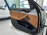 Leather Seats, Heated Seats, Apple CarPlay, Navigation, Power Liftgate! Check out our large selectio... (image 9)