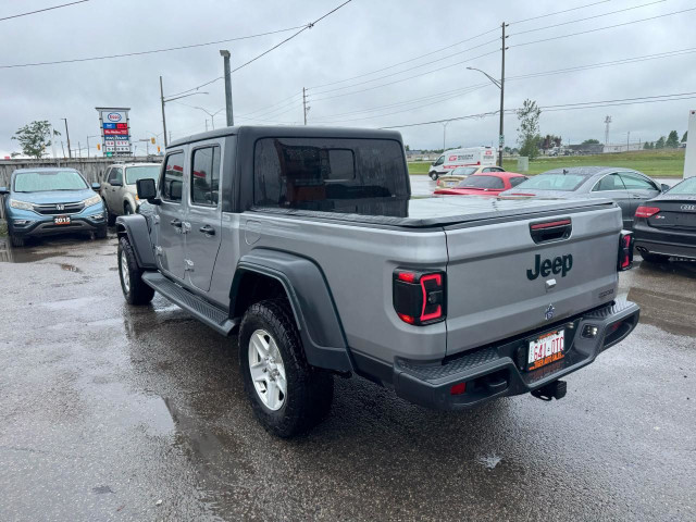 2020 Jeep Gladiator SPORT, 4X4, ONLY 176KMS, HARD TOP, CERTIFIED in Cars & Trucks in London - Image 3