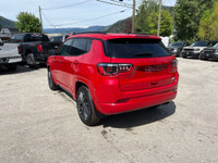 Auto-Dimming Rearview Mirror, Back-Up Camera, Bluetooth Connection, Fog Lamps, Heated Mirrors, Heate... (image 5)
